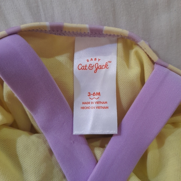 ● Cat & Jack | Lemon One Piece Swim - Picture 6 of 10